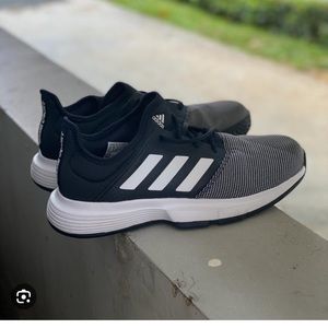 Adidas tennis sneakers